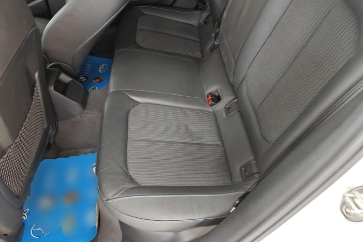 奥迪A3 2019款 Limousine 35 TFSI 时尚型 国V中控内饰21