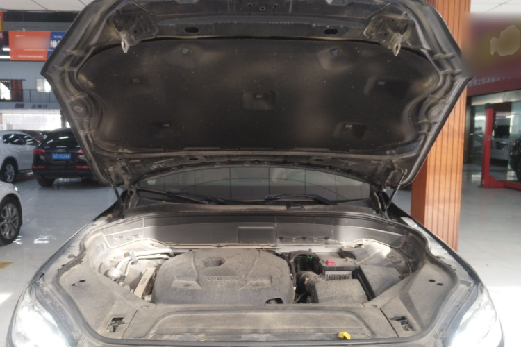 沃尔沃XC90 2019款 T5 智逸版 5座 国VI机舱底盘24