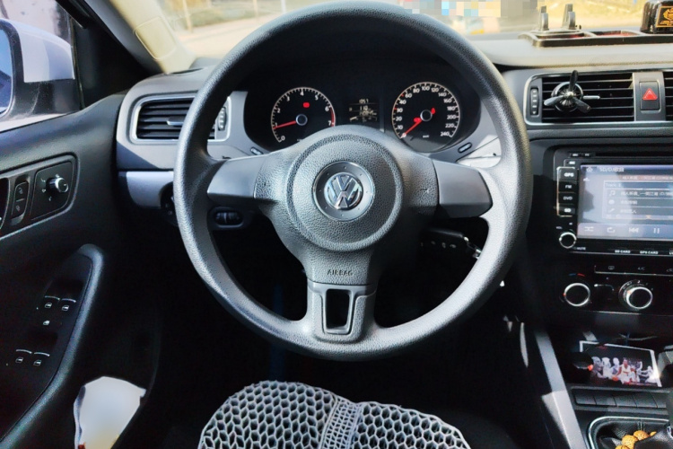 大众 速腾 2012款 1.6L 手动舒适型局部细节13