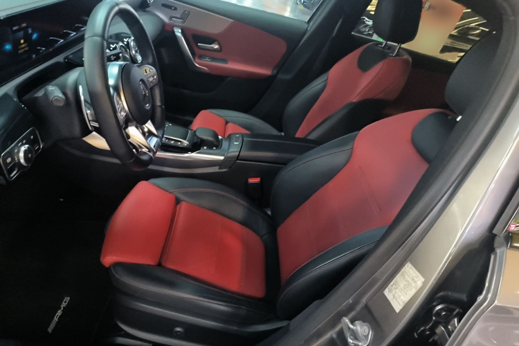 奔驰A级AMG 2022款 AMG A 35 L 4MATIC局部细节19