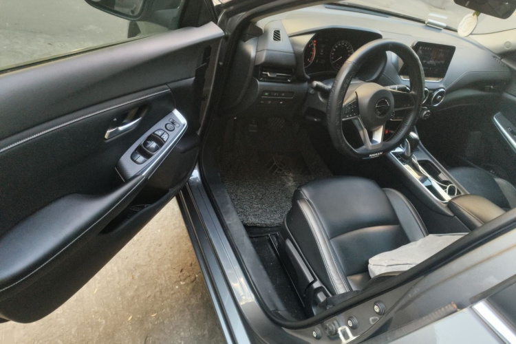 日产 轩逸 2021款 1.6L XL CVT悦享版中控内饰20