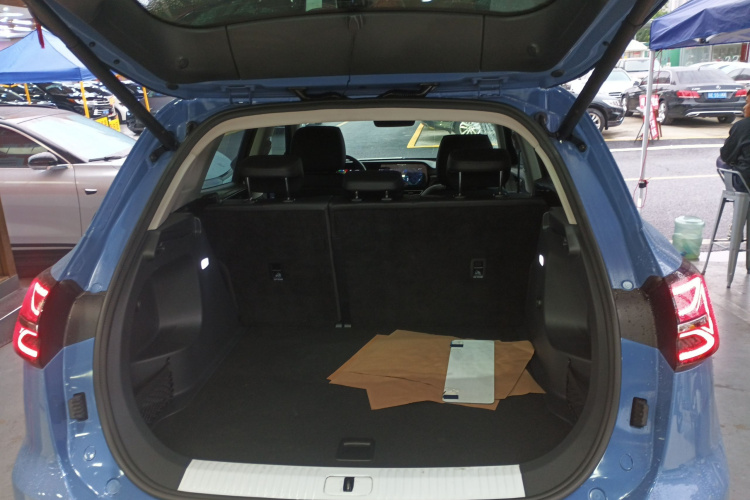 红旗HS5 2023款 2.0T 旗享Pro版局部细节23