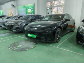 小鹏P7 2023款 P7i 702 Pro