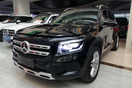 奔驰GLB 2023款 GLB 220 动感型