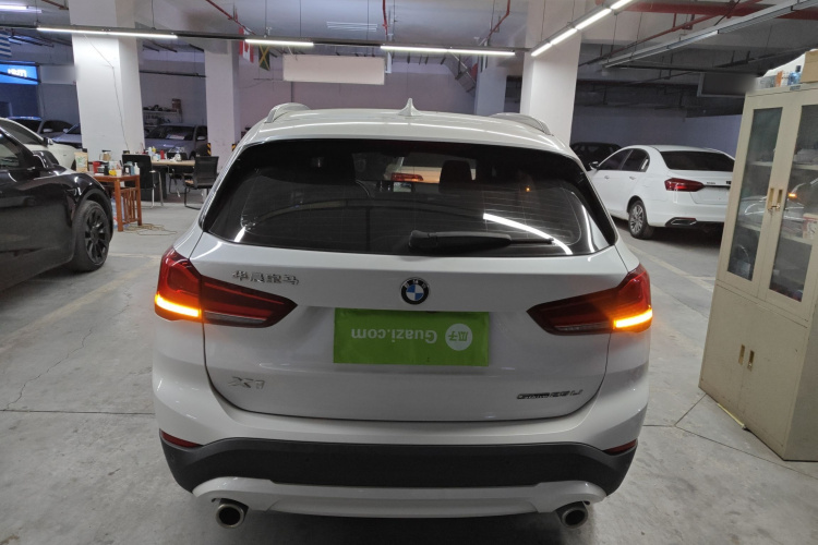 宝马X1 2020款 sDrive25Li 领先型车身外观6