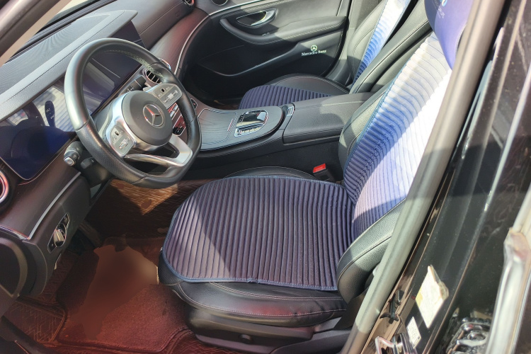 奔驰E级 2020款 E 300 L 运动时尚型中控内饰19