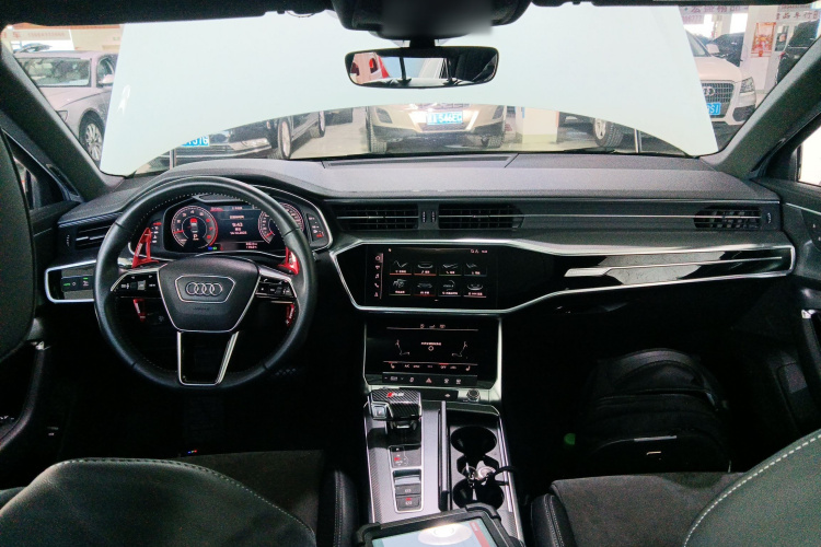 奥迪A6L 2019款 40 TFSI 豪华动感型中控内饰12