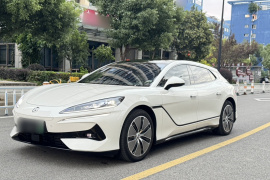 腾势Z9GT 2024款 1100四驱Max版