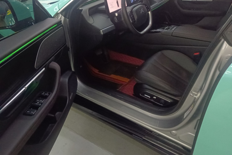 小鹏P7 2020款 586N中控内饰20