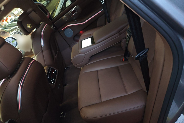 坦克700新能源 2024款 Hi4-T 极境版中控内饰7004