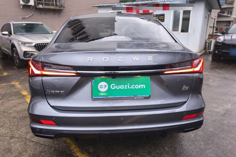 荣威i5 2023款 1.5L 手动舒享版车身外观6