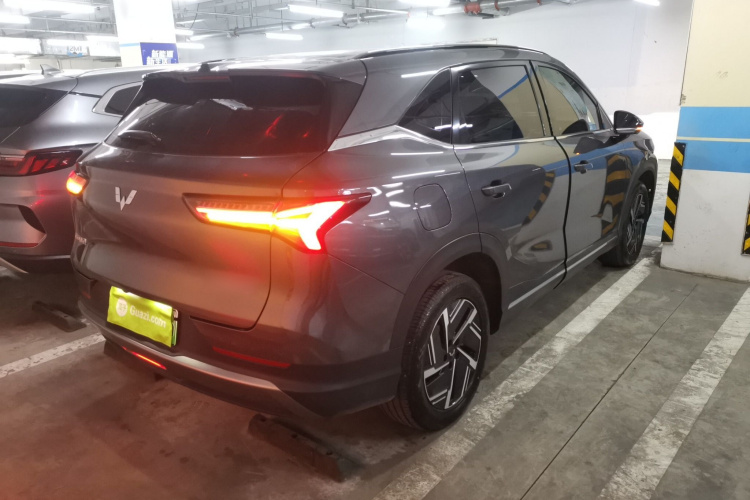 五菱汽车 五菱星光S 2024款 130km 旗舰型车身外观7