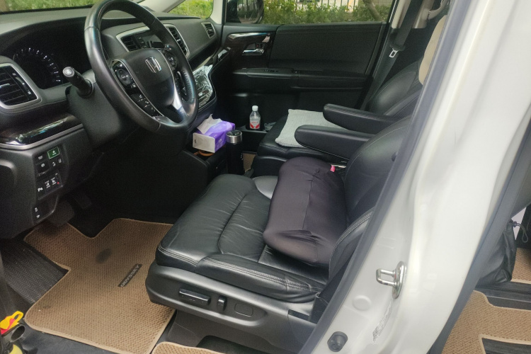 本田 奥德赛 2019款 2.0L 锐·尊享版中控内饰19