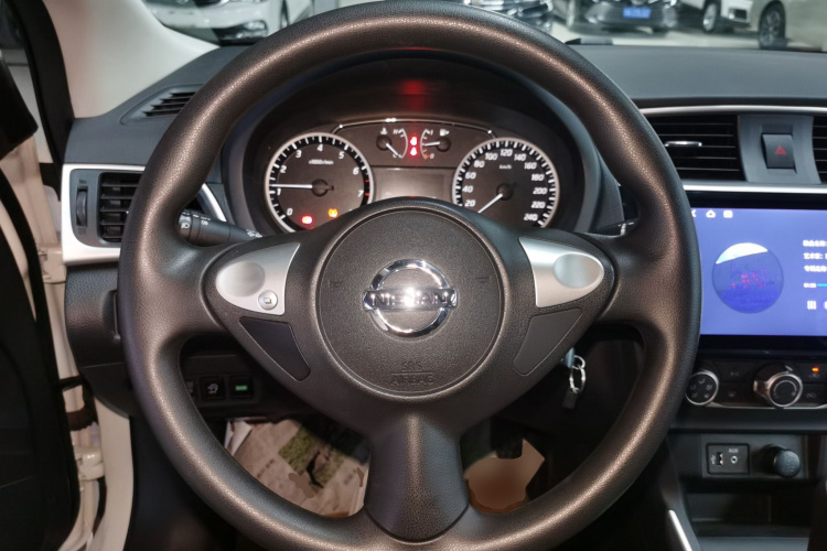 日产 轩逸 2024款 经典 1.6XE CVT舒适版局部细节13