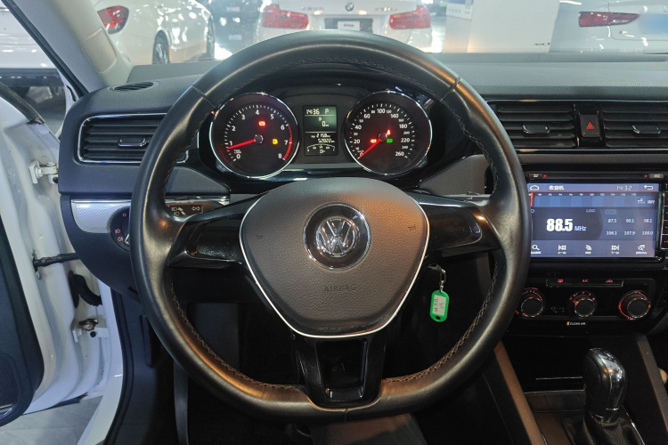 大众 速腾 2015款 1.6L 自动舒适型局部细节13