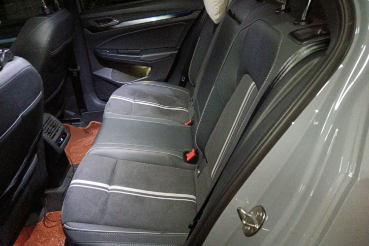 大众 高尔夫 2021款 280TSI DSG R-Line中控内饰21