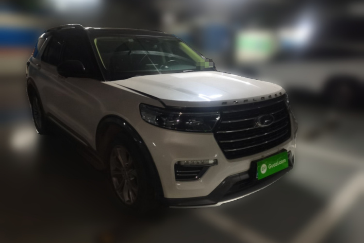 福特 探险者 2020款 EcoBoost 285 四驱风尚版 6座车身外观3