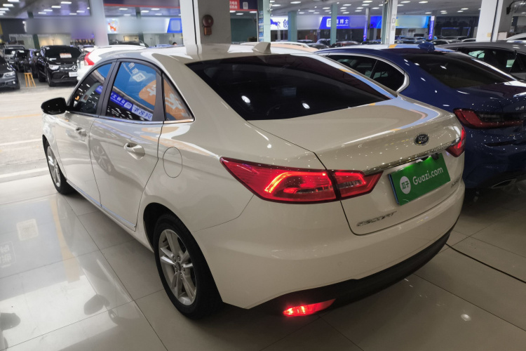 福特 福睿斯 2019款 改款 1.5L 自动悦享型 国VI车身外观6003