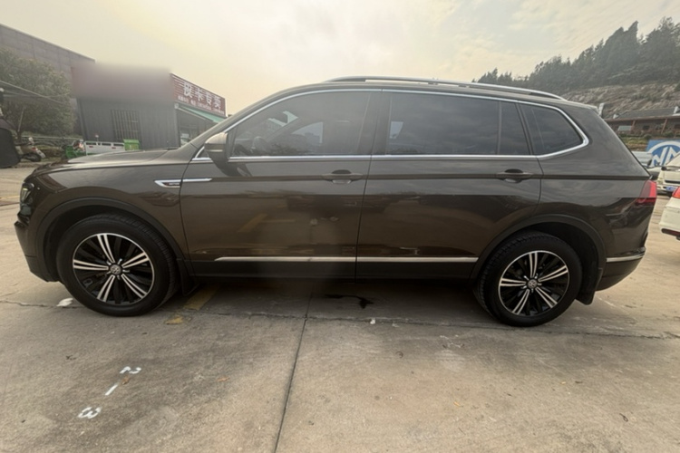 大众 途观L 2018款 380TSI 自动四驱豪华版车身外观6004