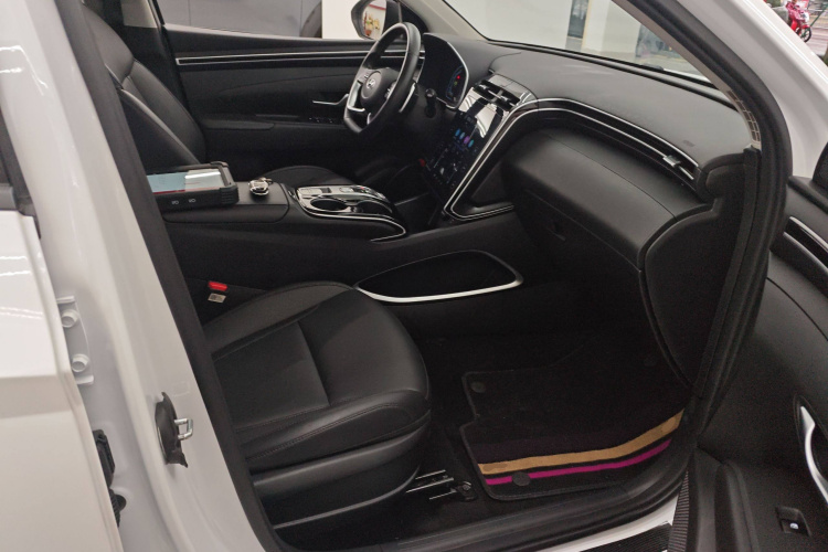 现代 2023款 途胜L 1.5T 自动两驱GLX精英版中控内饰41