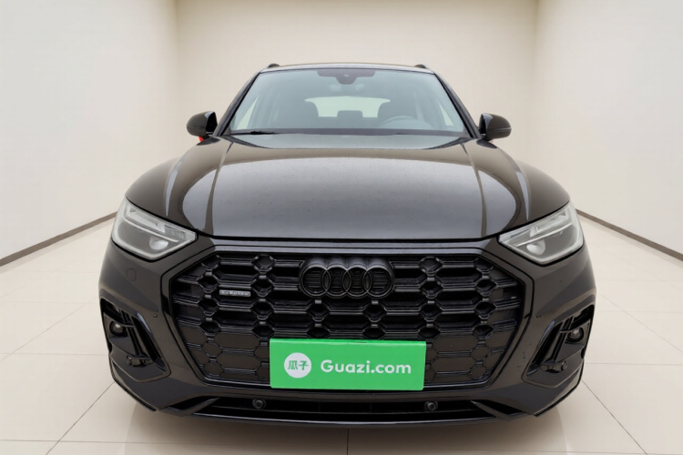 奥迪Q5L 2023款 40T 豪华动感型车身外观2