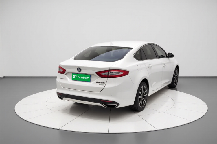 福特 蒙迪欧 2013款 1.5L GTDi180时尚型车身外观6