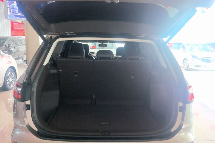 大众 威然 2020款 330TSI 豪华版局部细节23