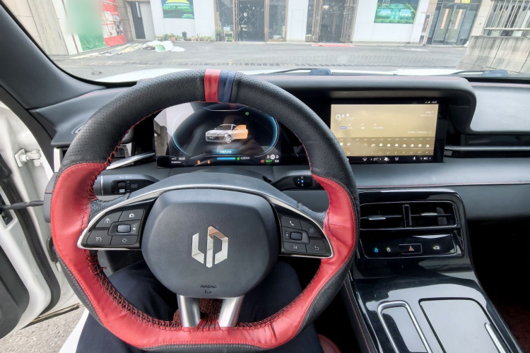 零跑汽车 零跑S01 2019款 460 Pro中控内饰7003