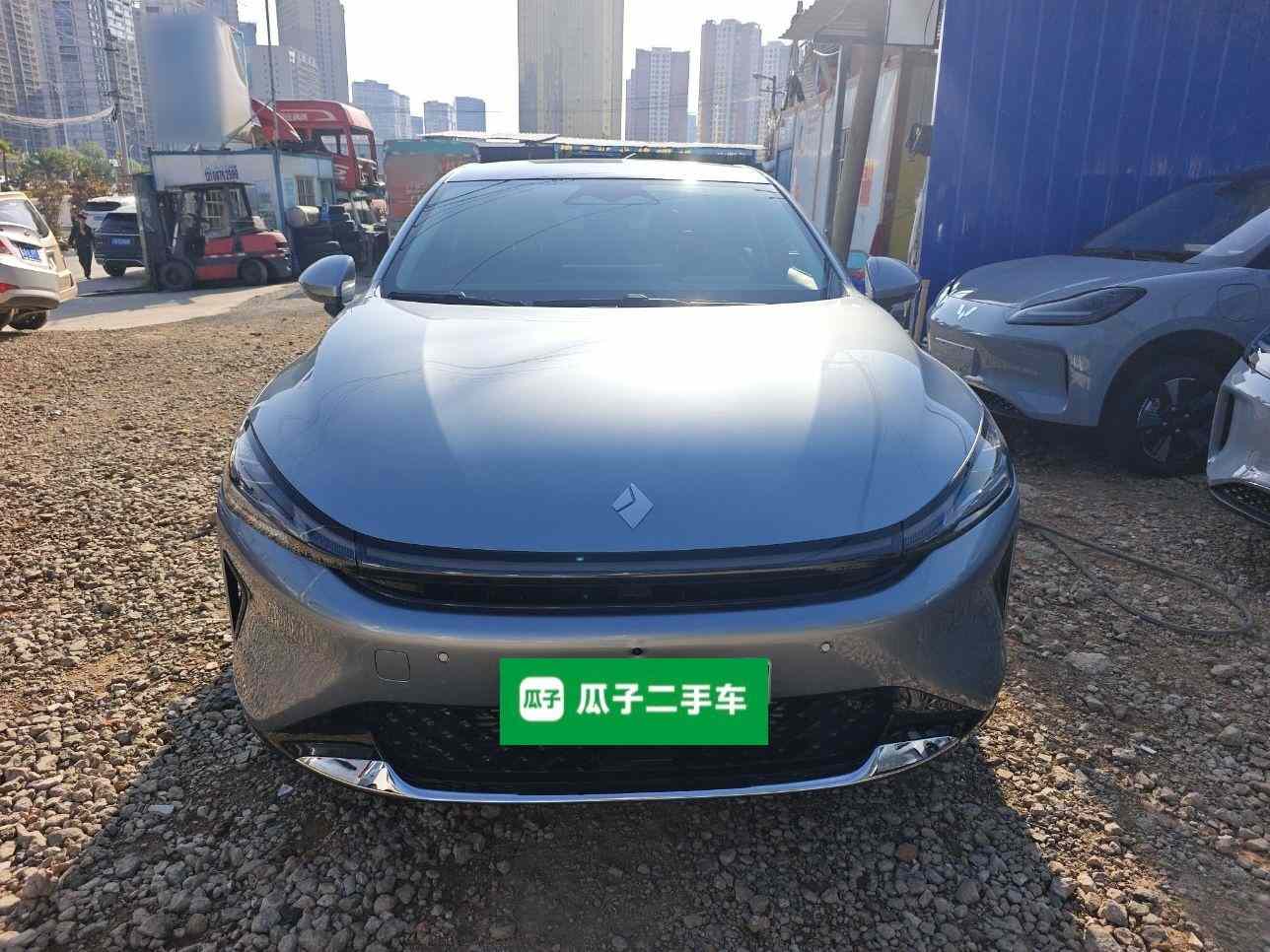 宝骏享境 2025款 插混 140km豪华版(1)