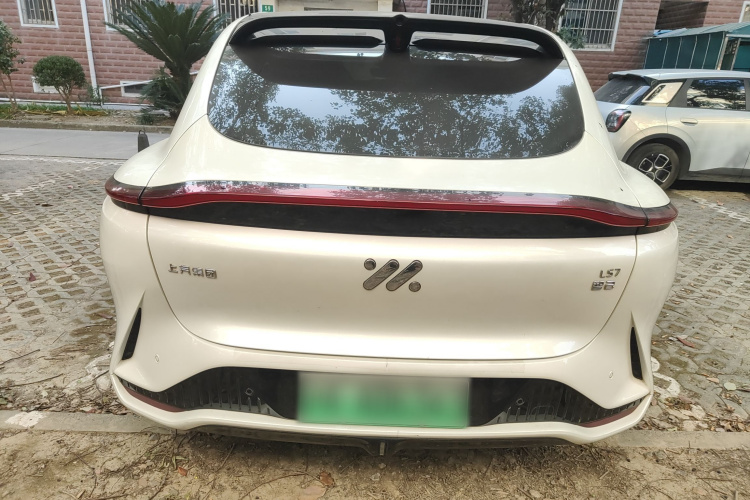 智己汽车 智己LS7 2023款 100kWh Lux后驱版车身外观6004