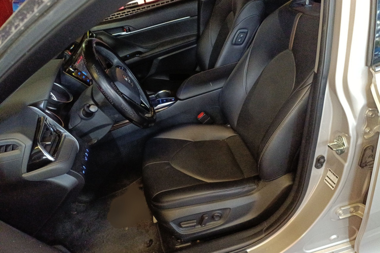 丰田 凯美瑞 2019款 2.5G 豪华版 国VI局部细节19