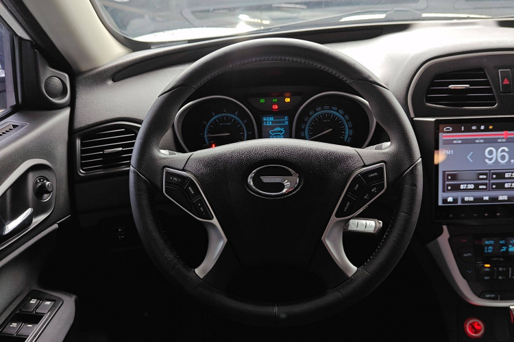 广汽传祺 传祺GS5 2014款 2.0L 自动两驱超享版局部细节13