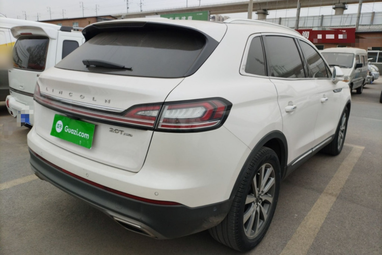 林肯 航海家(进口) 2019款 2.0T 四驱尊雅版 国VI车身外观7