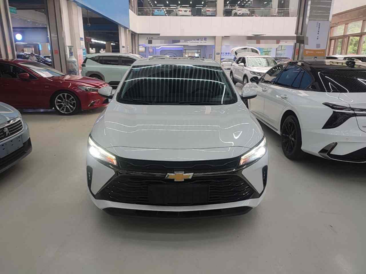 雪佛兰 科鲁泽 2024款 1.5L 双离合悦享版(1)