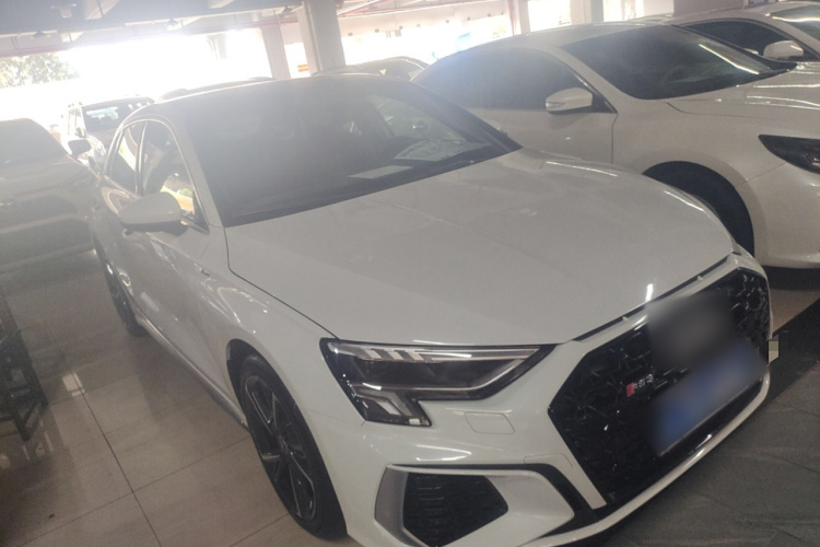 奥迪A3 2024款 Sportback 35 TFSI 时尚运动型车身外观6001