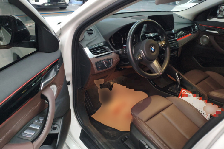 宝马X2 2022款 sDrive25i M运动套装中控内饰20