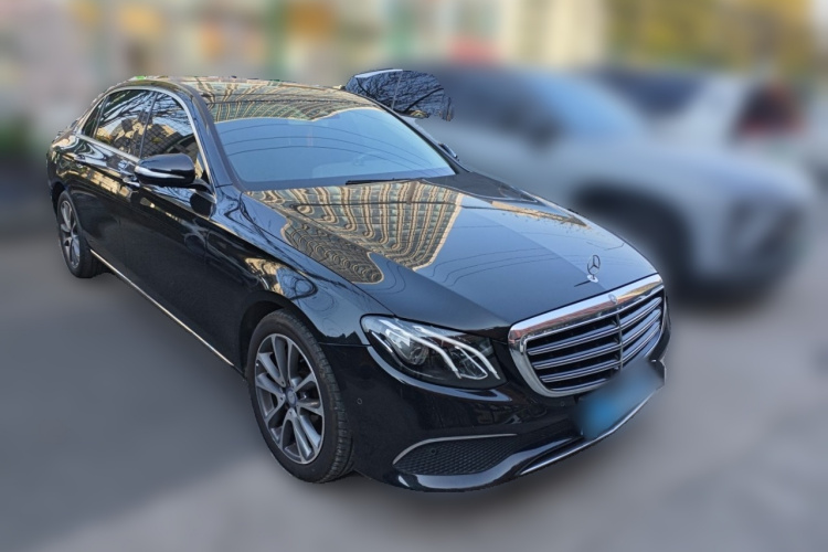 奔驰E级 2017款 E 300 L 豪华型车身外观6002