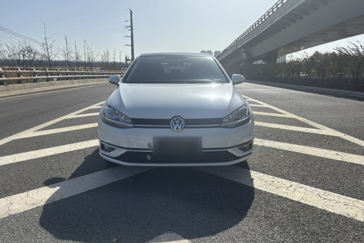 大众 高尔夫 2018款 230TSI 自动舒适型车身外观6006