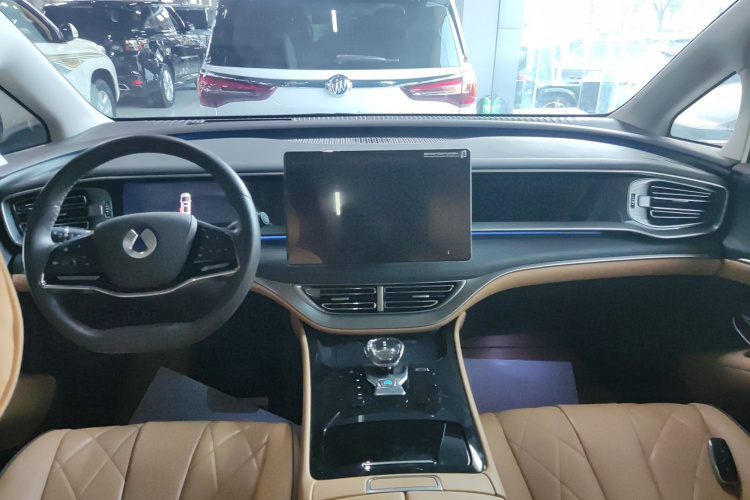 腾势D9 2024款 DM-i 980 四驱尊荣型中控内饰12