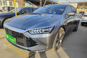 比亚迪 秦PLUS 2023款 冠军版 DM-i 55KM领先型