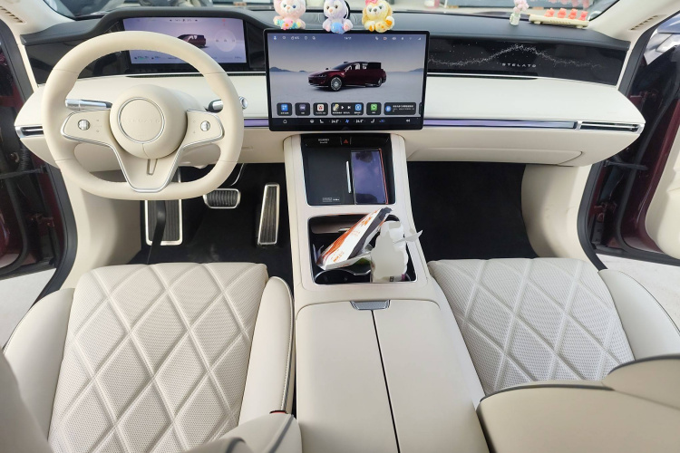 鸿蒙智行 享界S9 2025款 增程 Max+中控内饰7002