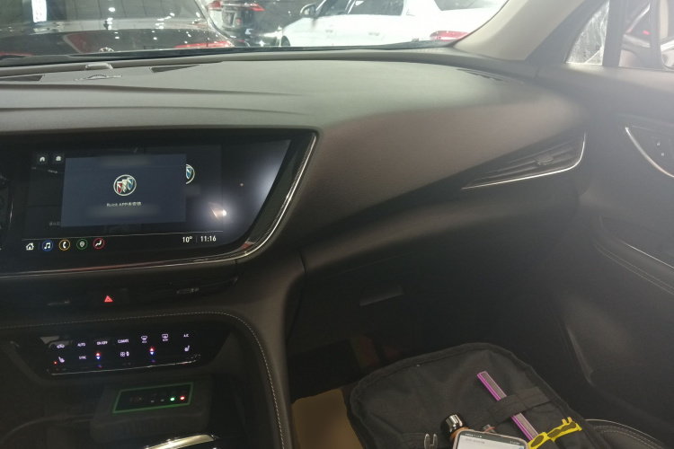 别克 2022款 改款 昂科威Plus 552T 五座豪华型中控内饰12