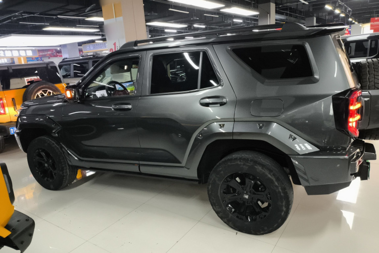 坦克400新能源 2024款 Hi4-T 城市版车身外观4