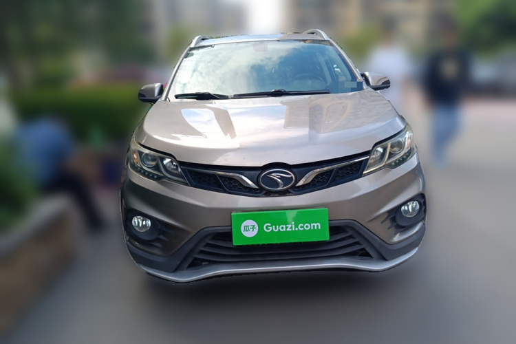 东南DX3 2018款 1.5T CVT尊贵型车身外观6001