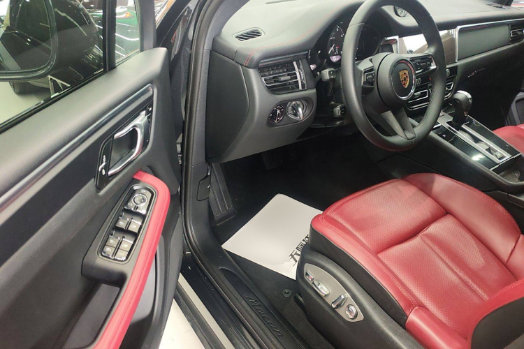 保时捷 2023款 Macan 2.0T中控内饰20