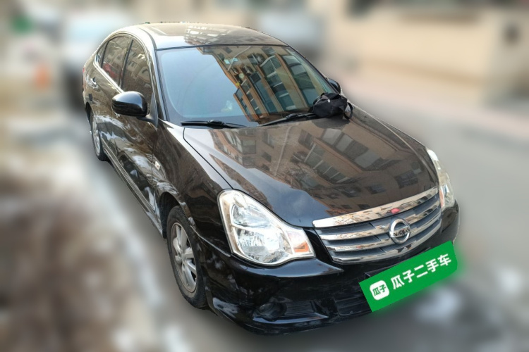 日产 轩逸 2018款 经典 1.6XE+ CVT领先版车身外观3