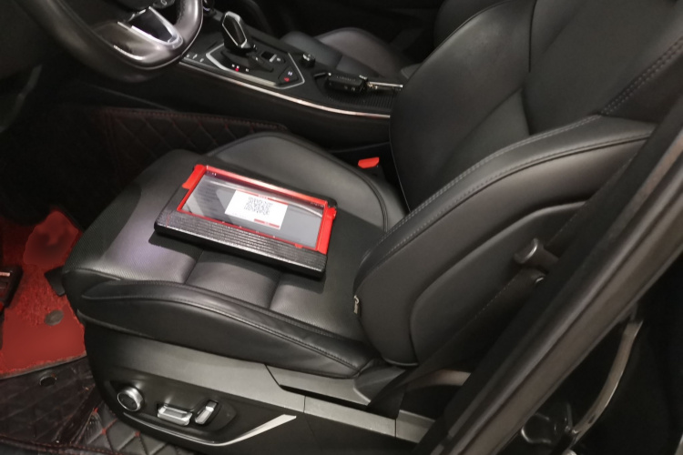 领克01 2021款 2.0TD 两驱型Pro局部细节19