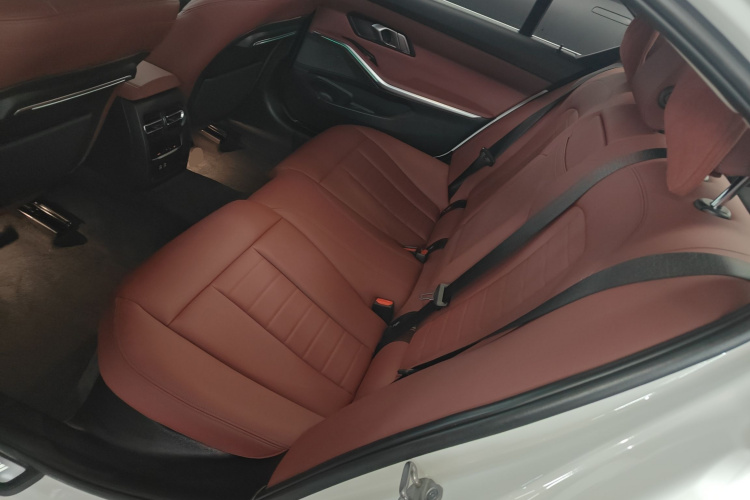 宝马3系 2021款 改款 325Li M运动套装中控内饰7004