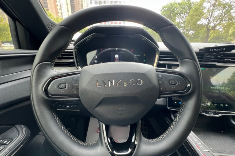 领克01 EM-P 2023款 1.5TD EM-P AM局部细节13