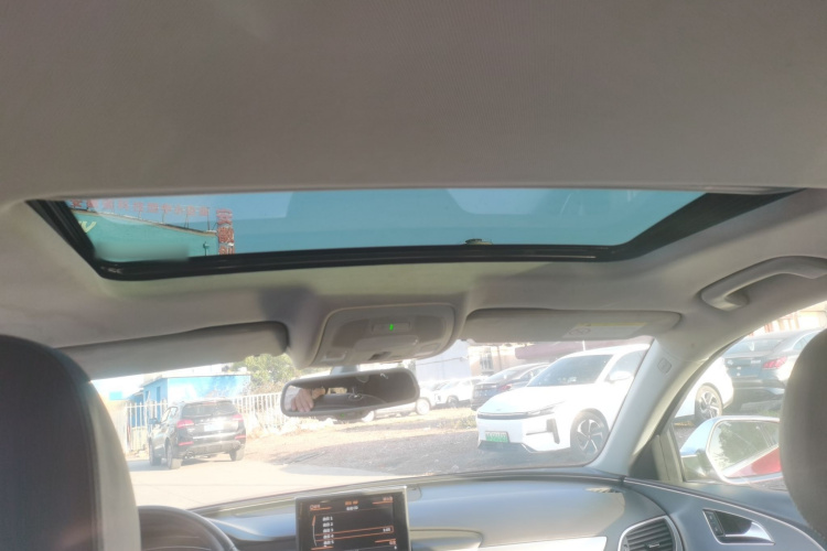 奥迪A6L 2018款 30周年年型 TFSI 进取型局部细节22